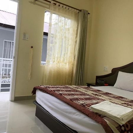 Phuong Hong Guesthouse Da Lat Dış mekan fotoğraf