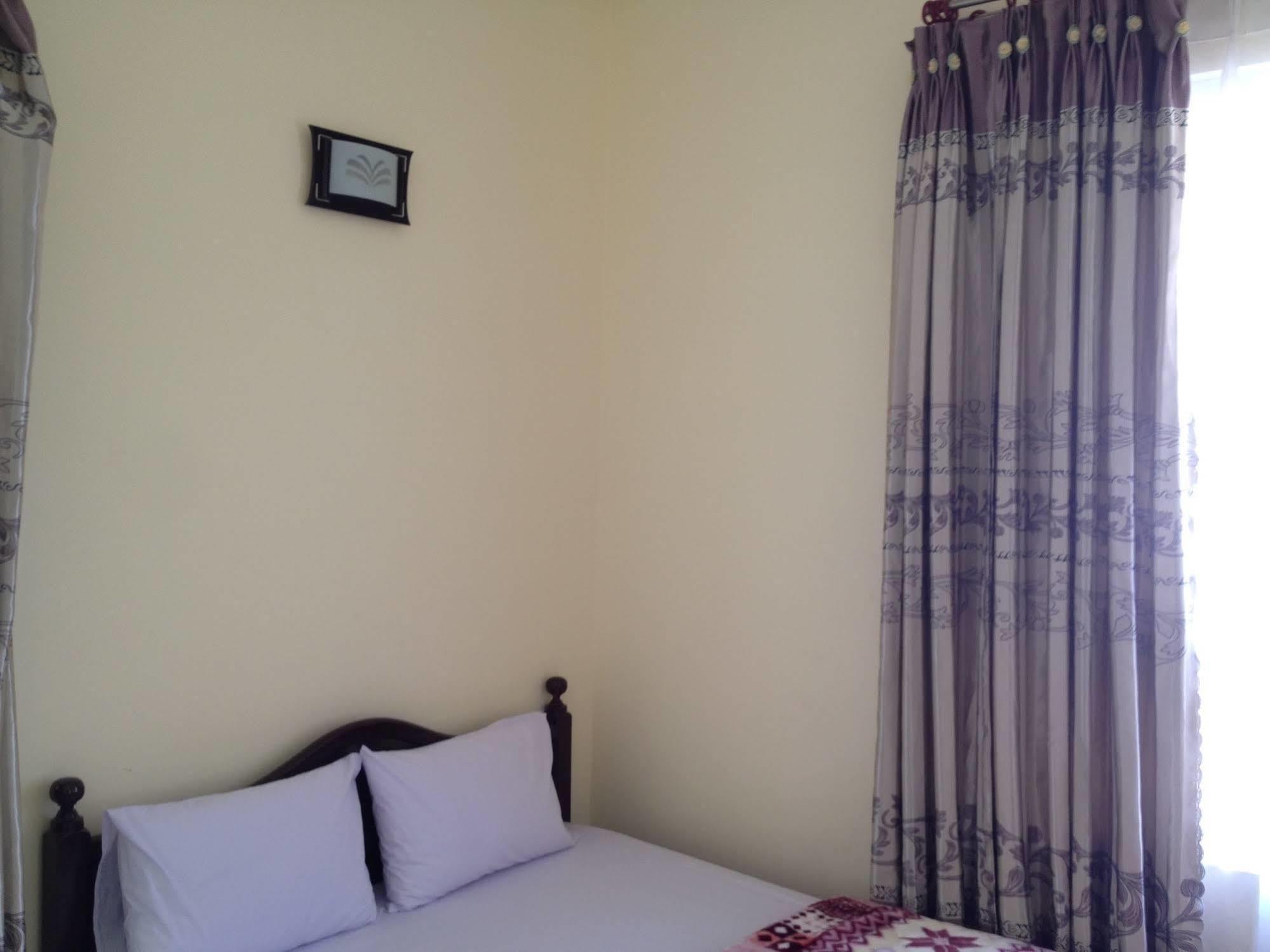 Phuong Hong Guesthouse Da Lat Dış mekan fotoğraf