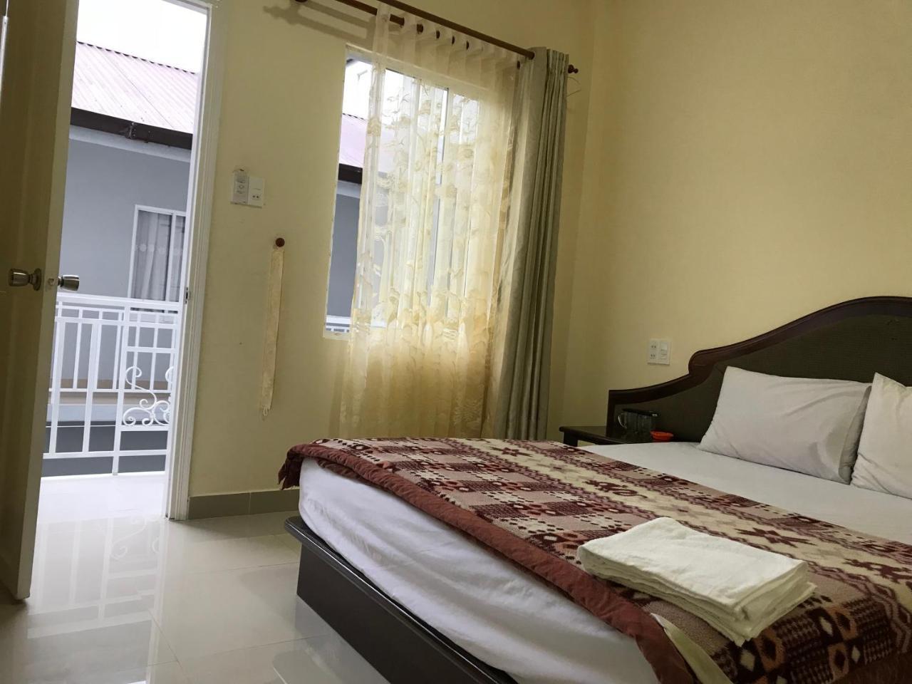 Phuong Hong Guesthouse Da Lat Dış mekan fotoğraf